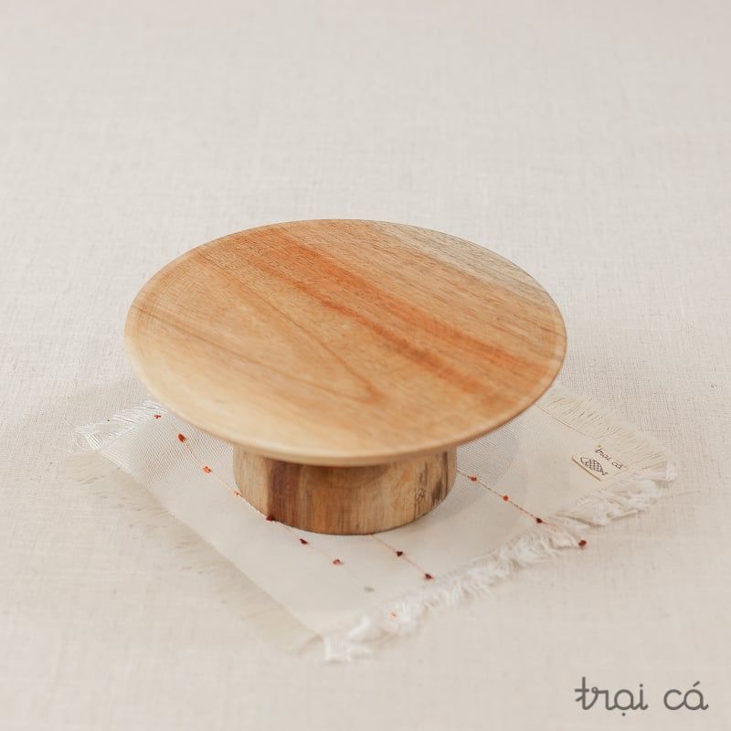  Cakestand gỗ keo 