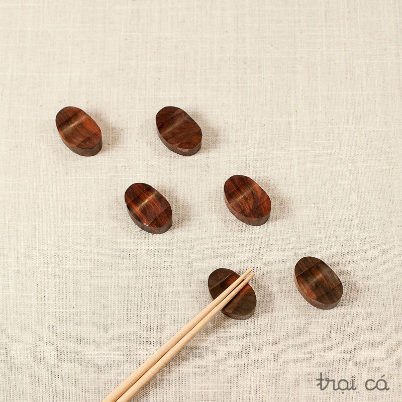  Gác đũa gỗ oval (4cm) 