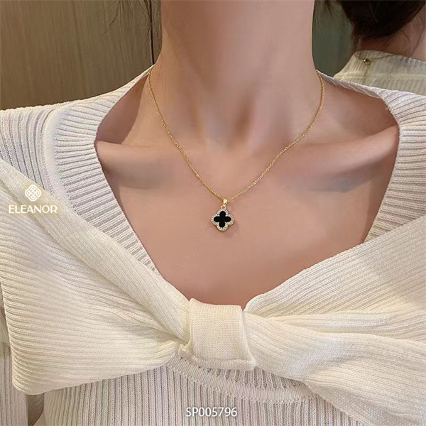 Collar Trébol de Cuatro Hojas: Atrae la Suerte y el Estilo - Collar Trebol 4 Hojas Negro+CAJAREGAL SP