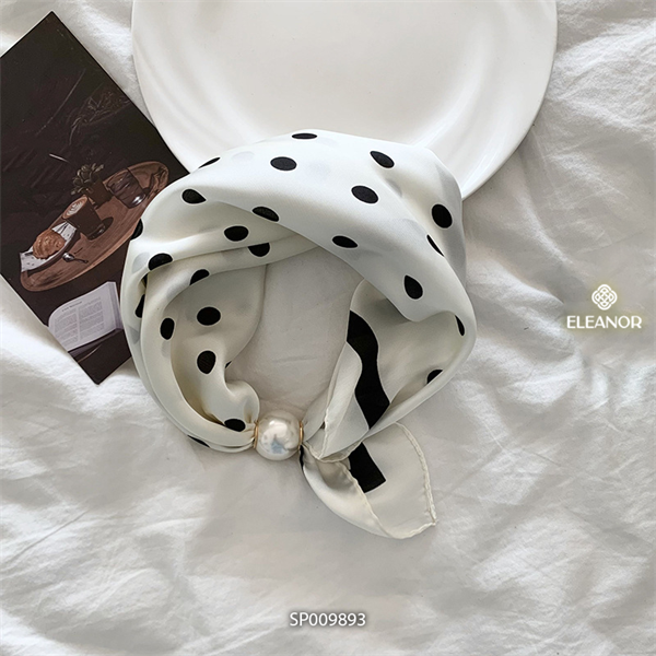  Khăn quàng cổ - SP009893 chấm bi 