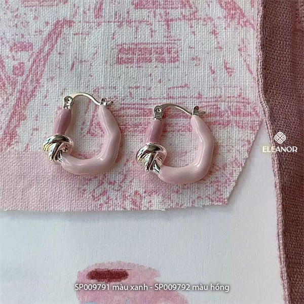  Bông tai - SP009792 chữ U màu hồng 