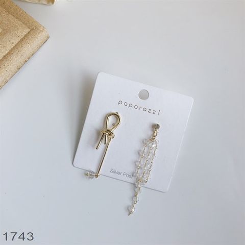  Bông tai - SP001743 trắng 