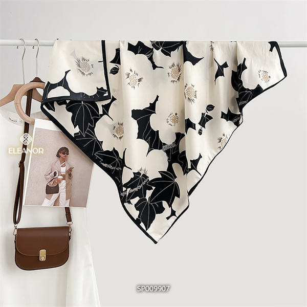  Khăn quàng cổ - SP009907 hoa trắng 