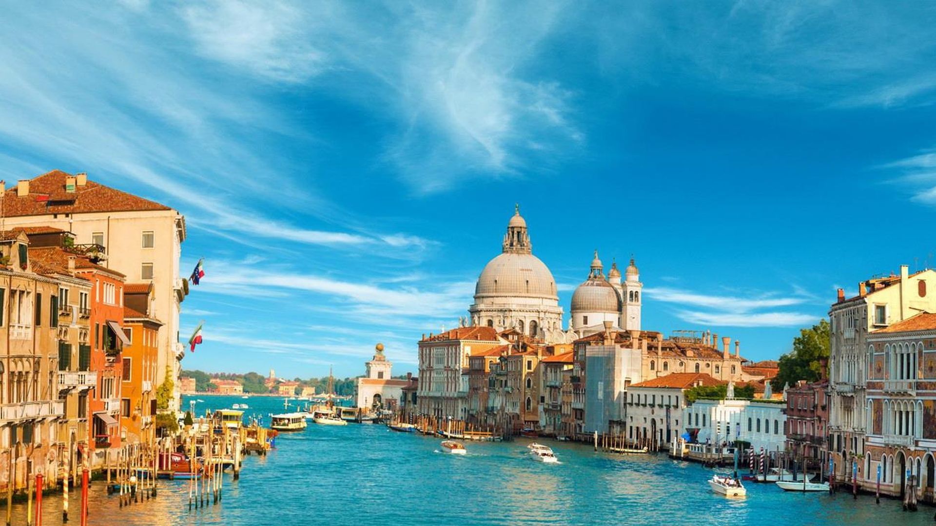 Tour Chau Au Linh Hoáº¡t Phap Thá»¥y SÄ© Y Monaco Goldentour