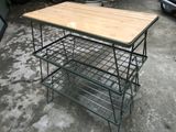 Kệ để đồ dã ngoại Campingmoon T-230