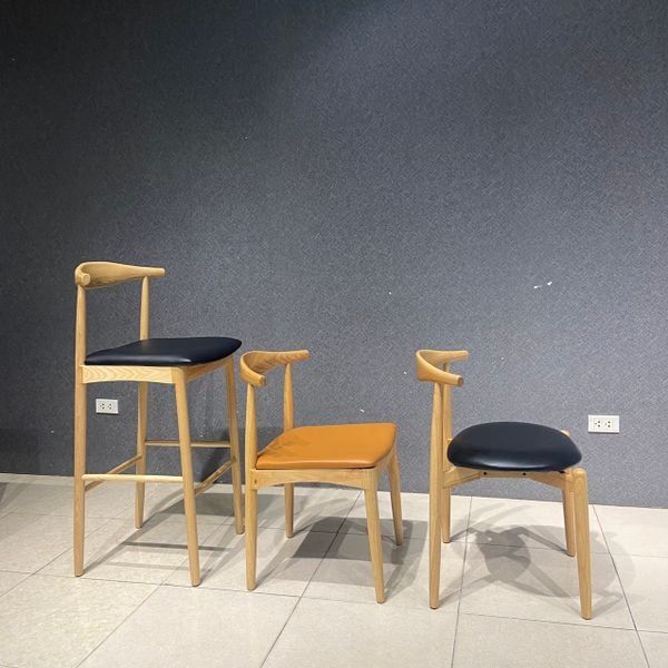 GHẾ ĂN XDAILY - GHẾ SỪNG BÒ ĐỆM VUÔNG