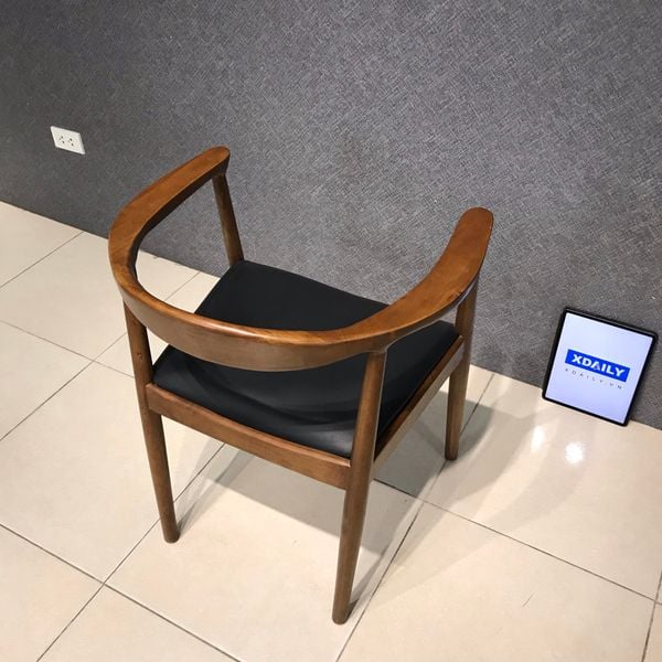 Ghế ăn Kennedy V18