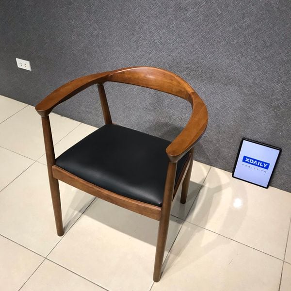 Ghế ăn Kennedy V18