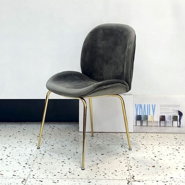 Ghế Gubi - chân mạ