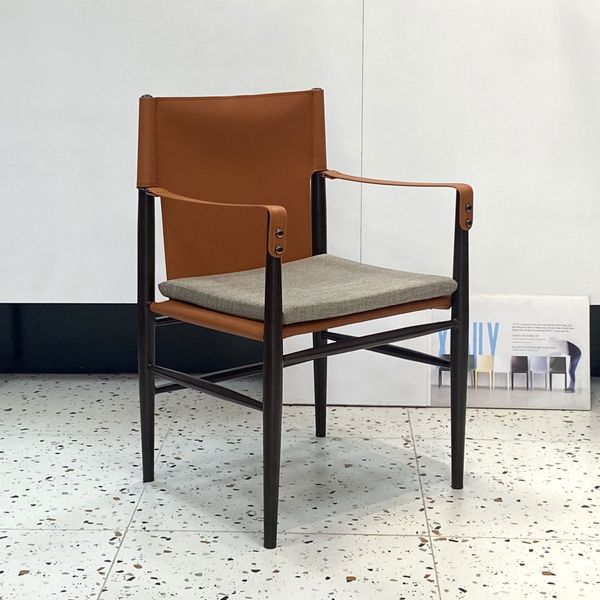 Ghế ăn XDAILY - Saddle chair