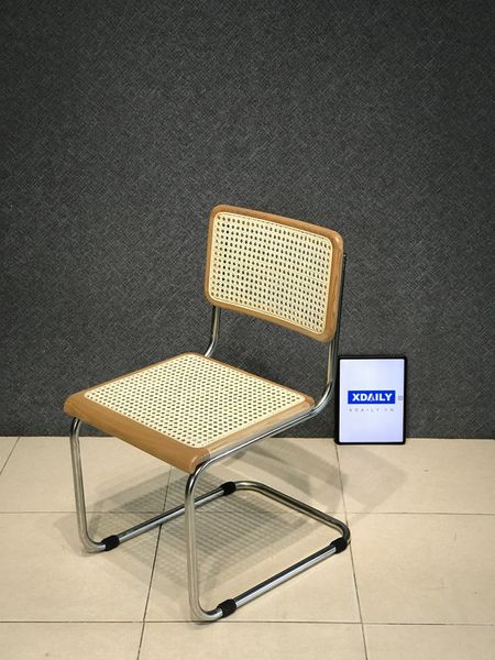 Ghế tựa mây Cessa A