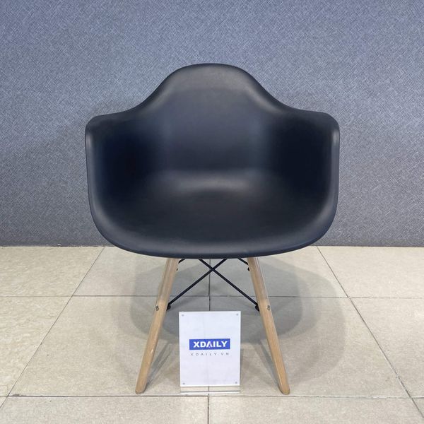 GHẾ THUYỀN NHỰA - CHÂN GỖ