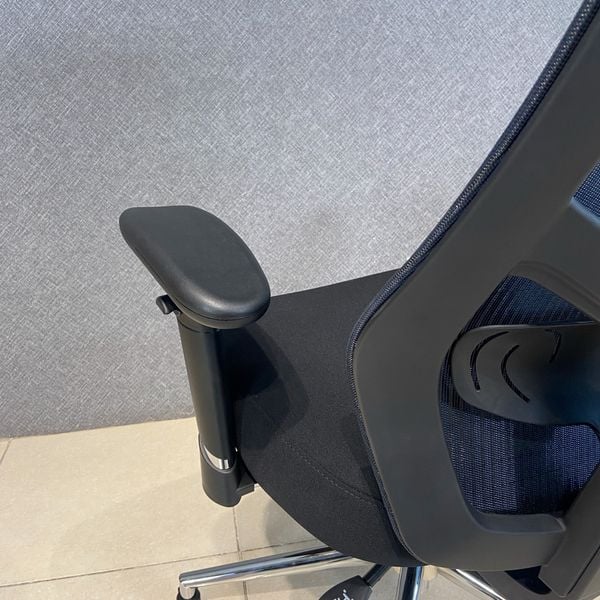 Ghế văn phòng chân xoay XDAILY - GX1