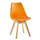 Eames chair E9