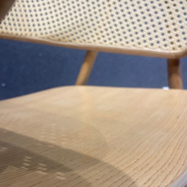 Ghế ăn XDAILY - Tựa Mây