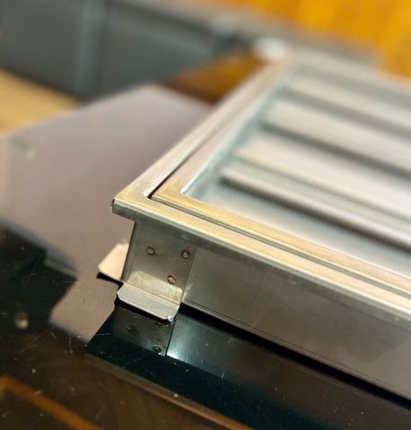 Nắp bể ngầm inox 304 âm sàn 50x50 – Chống gỉ, chịu lực tốt