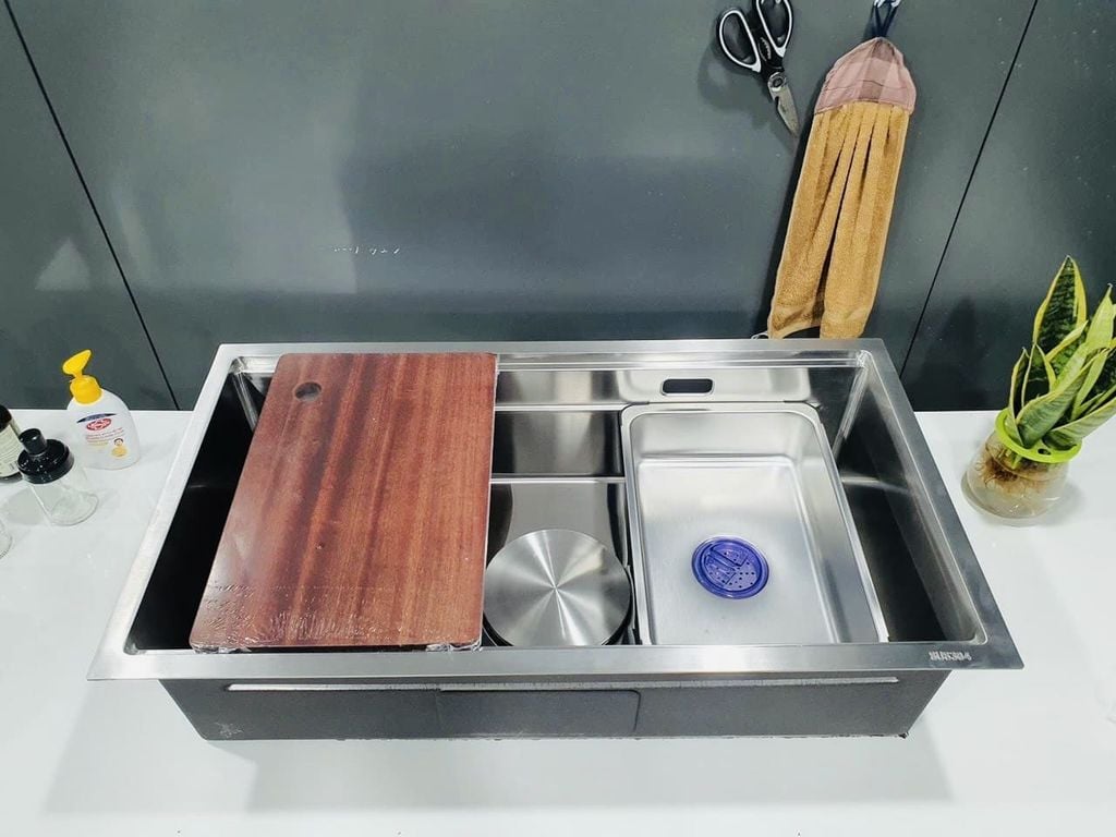 Chậu rửa bát inox 304 âm bàn 1 hố 82x45cm cao cấp