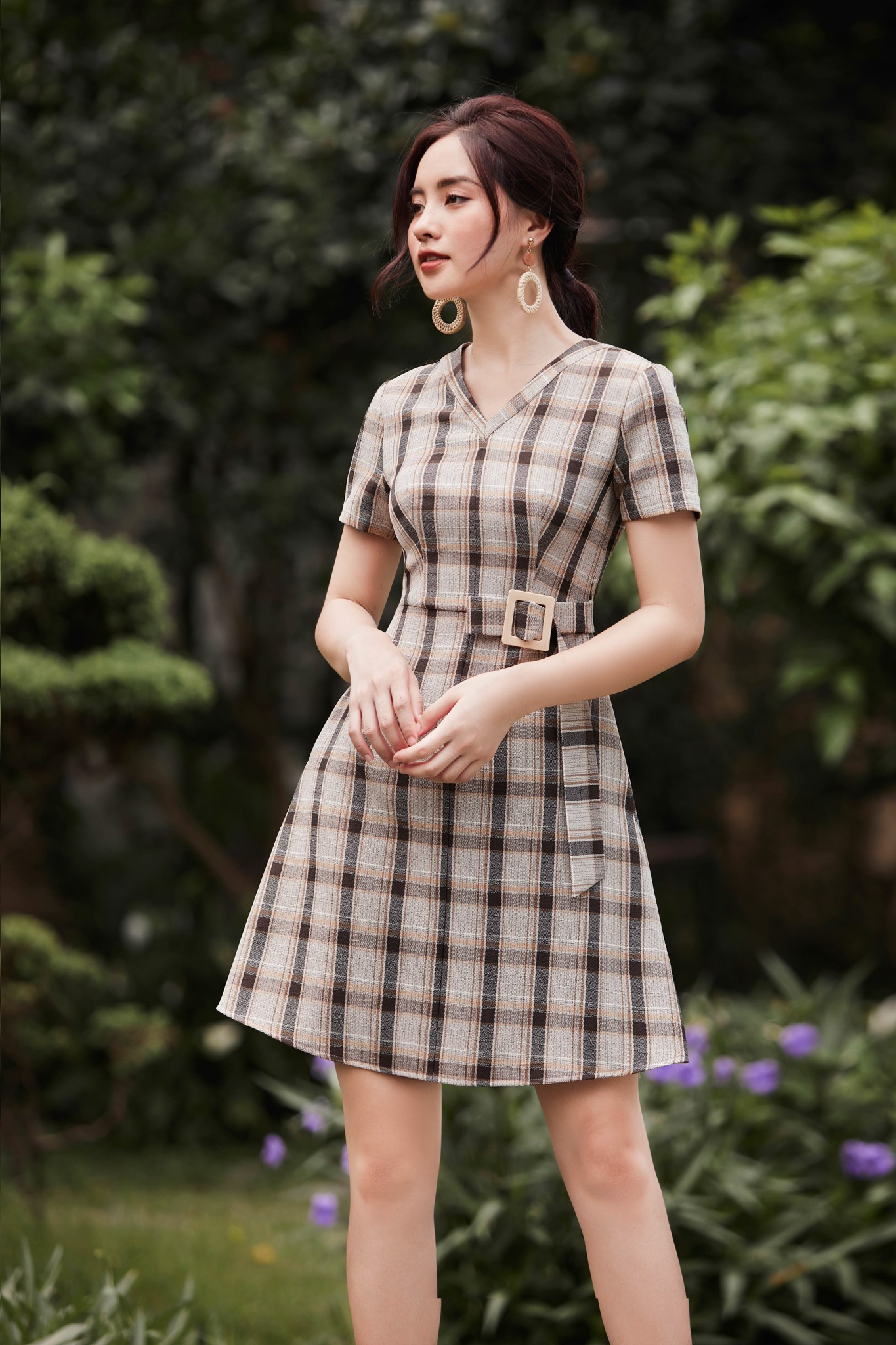 Chân Váy Thời Trang Caro Xòe Dài Mang Phong Cách Trẻ Trung Cho Nữ