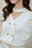  Áo len bo gấu choker kem 