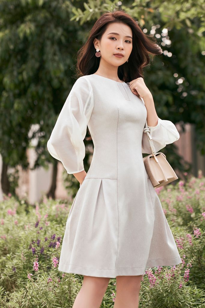 Đầm trắng dự tiệc cuối năm  Hóa nàng thơ ngọt ngào duyên dáng  LEIKA