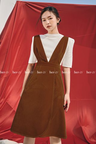 Váy yếm múa màu đỏ  Hoài Giang shop