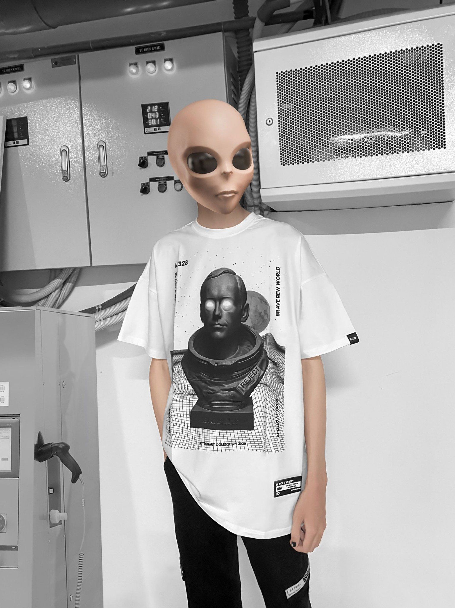  Bɴ̅W® Neil Armstrong Tee 