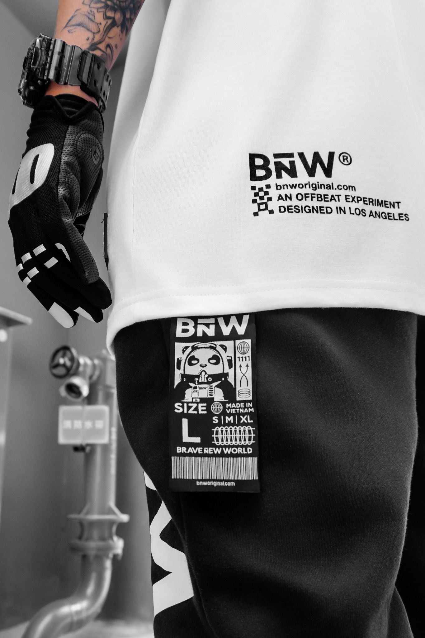 nouw. tシャツ \"Space orbit\" Black 2025 S/S DontBurnOurFuture-Black-4.jpg?