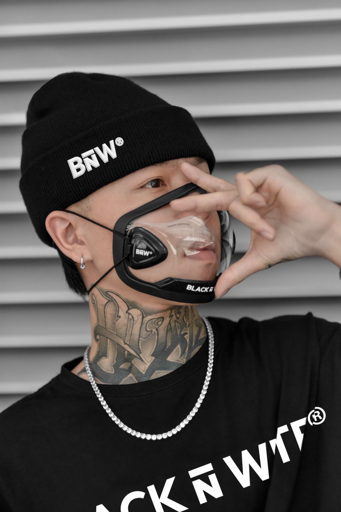  Bɴ̅W® FACE SHIELD - PROTECTIVE ISOLATION MASK 