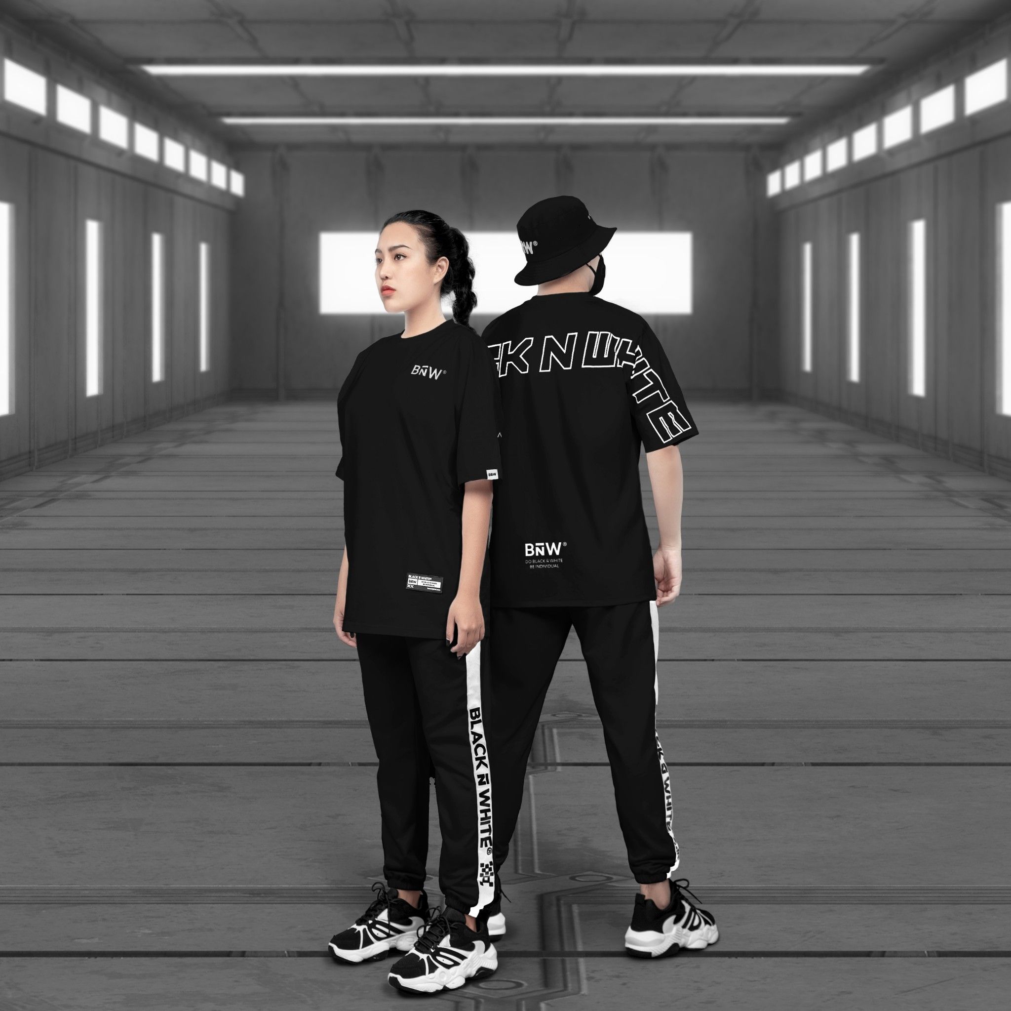  Bɴ̅W® Black and White Tee 