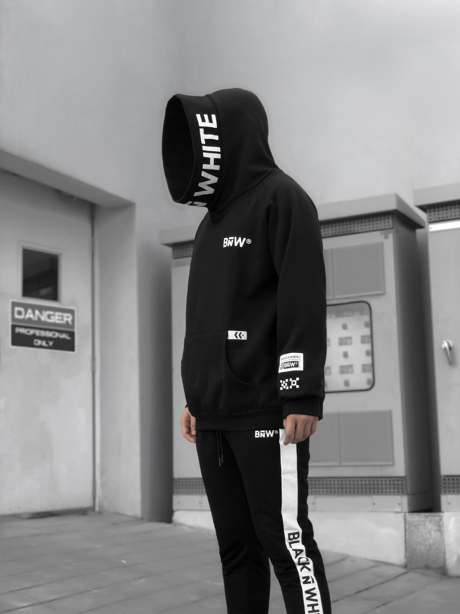  Bɴ̅W® Astronaut's Coolest Pull-Over Hoodie 