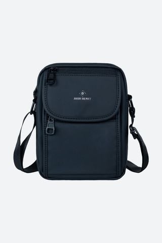 mau_BLACK