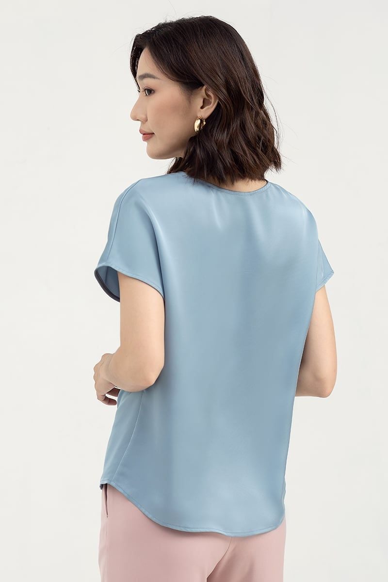  Áo kiểu nữ tay ngắn cổ V FWBL22SS06C 