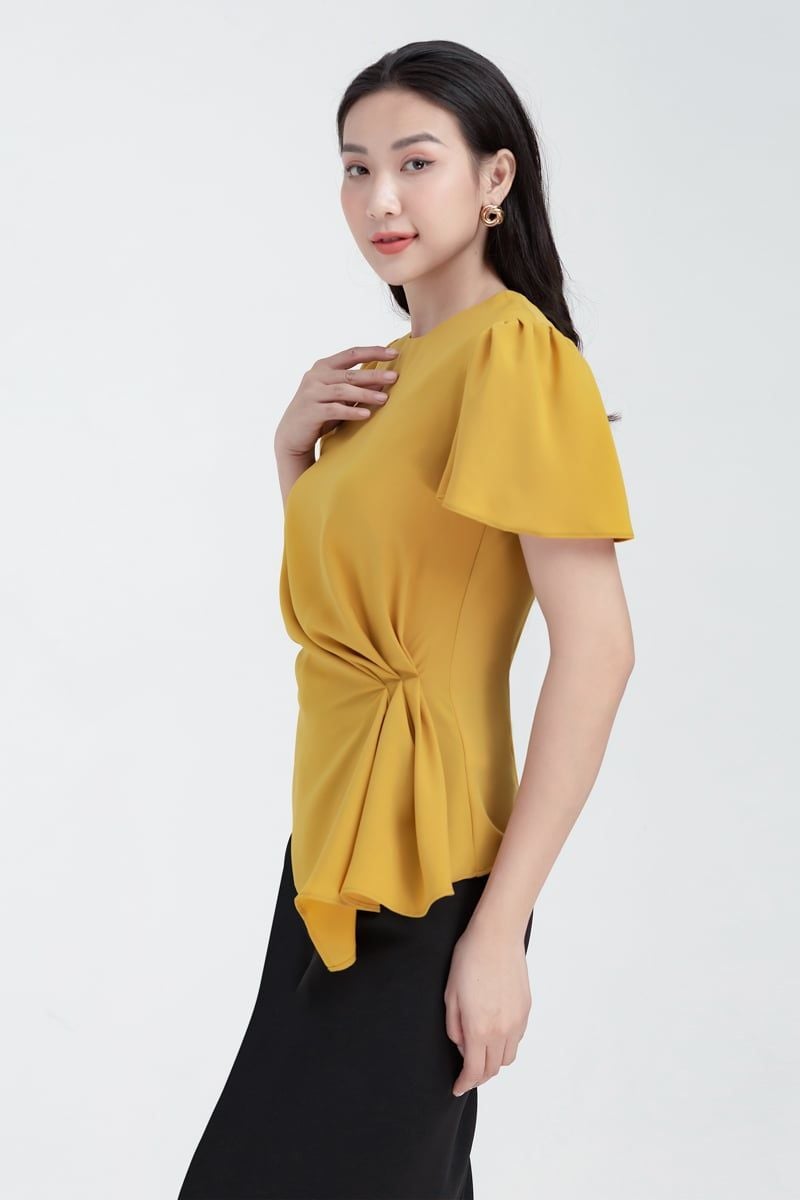  Áo kiểu nữ xếp ly chéo eo FWBL22SS12G 