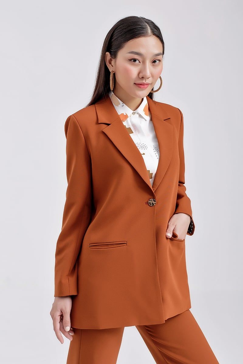  Áo blazer nữ basic form rộng FWBZ21SS02C 