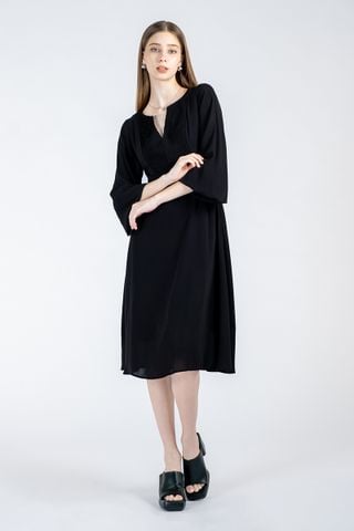 mau_BLACK