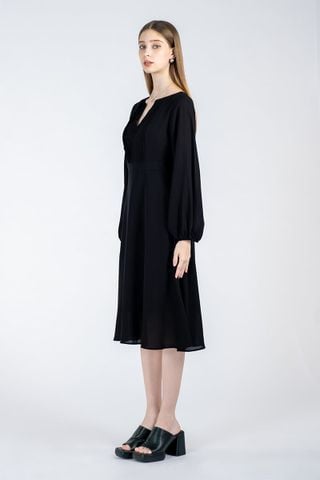 mau_BLACK