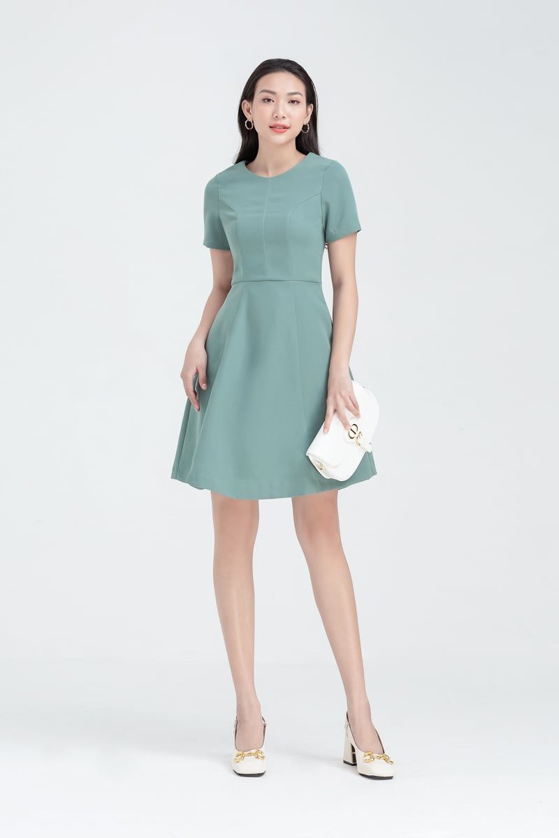  Đầm chữ A tay ngắn  FWDR22SS30L 