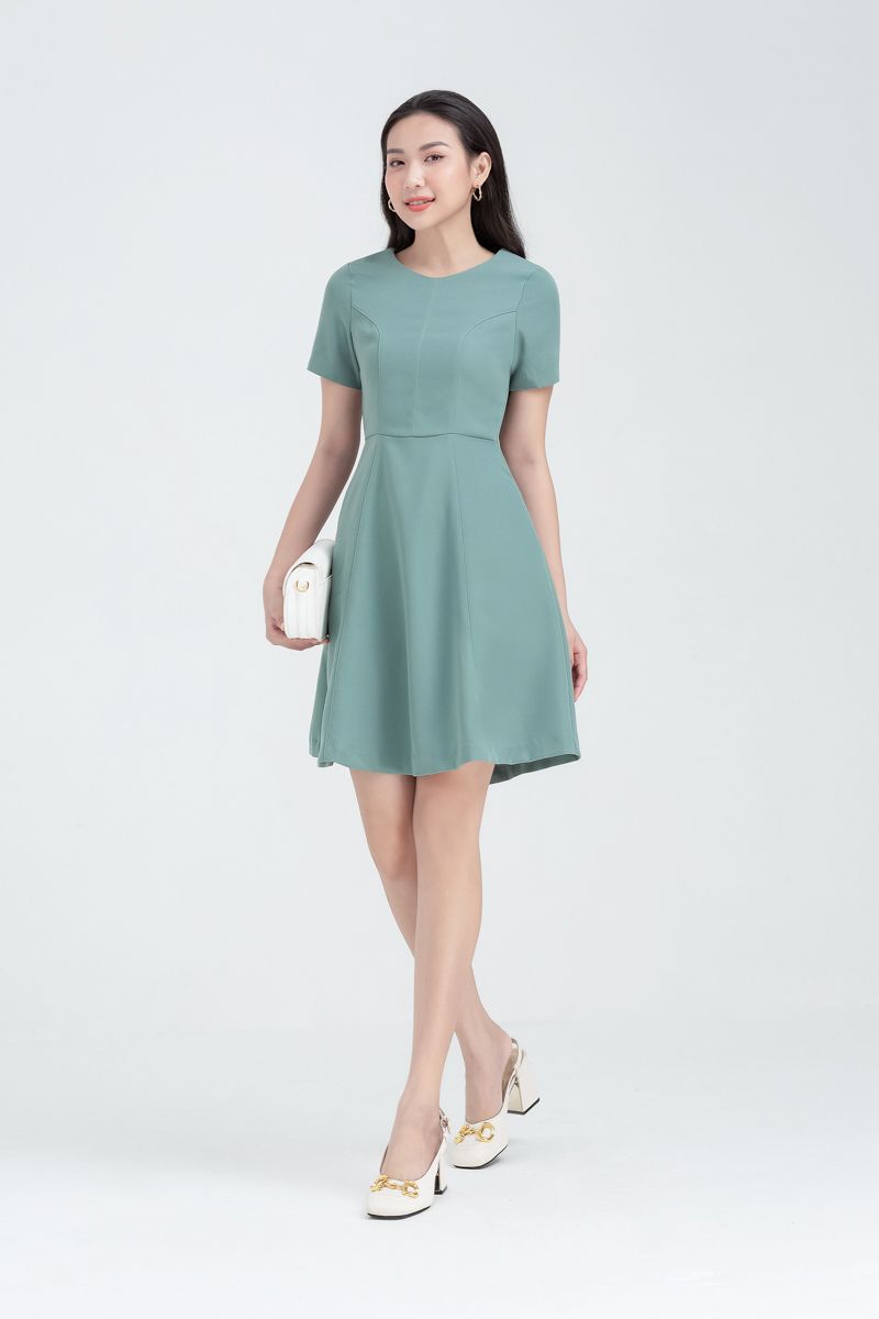  Đầm chữ A tay ngắn  FWDR22SS30L 