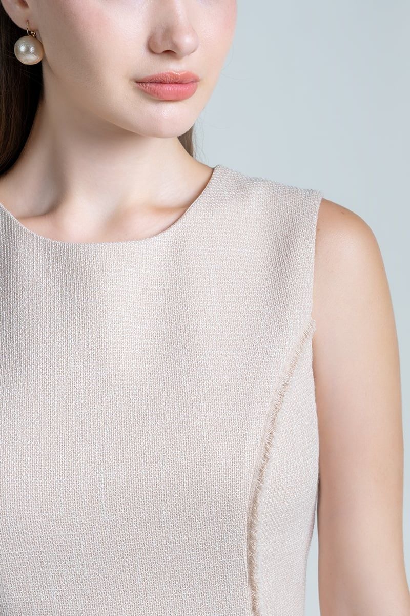  Đầm Sát Nách Cổ Tròn FWDR24FH11G 