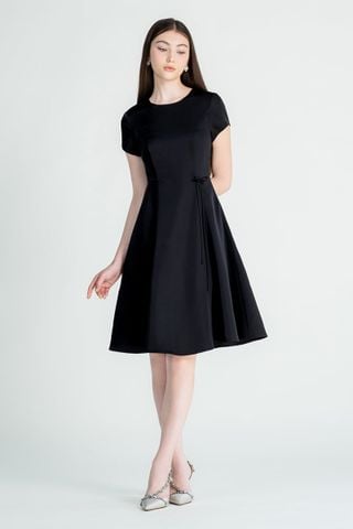 mau_BLACK