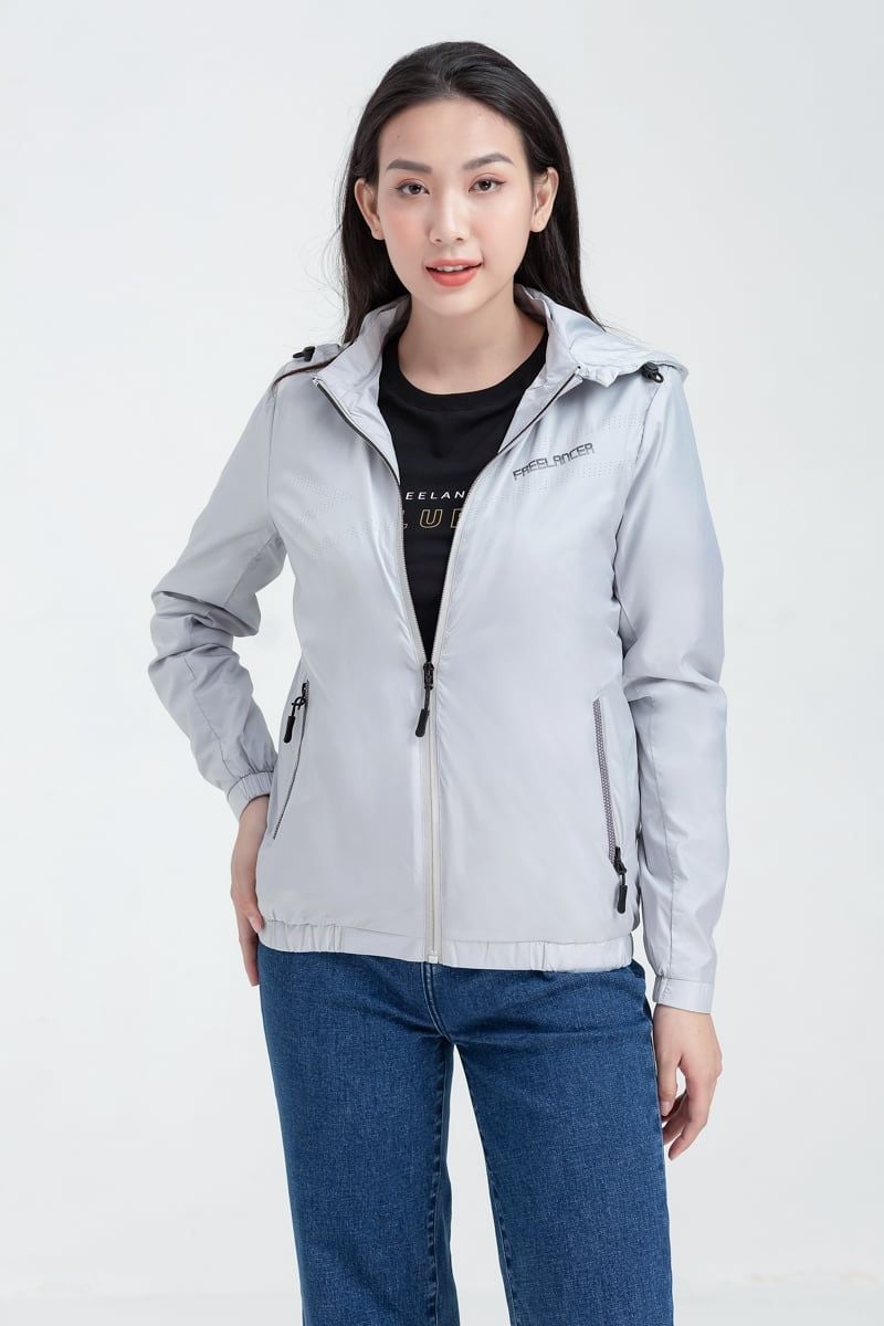  Áo khoác nữ có nón FWJK22SS02H 