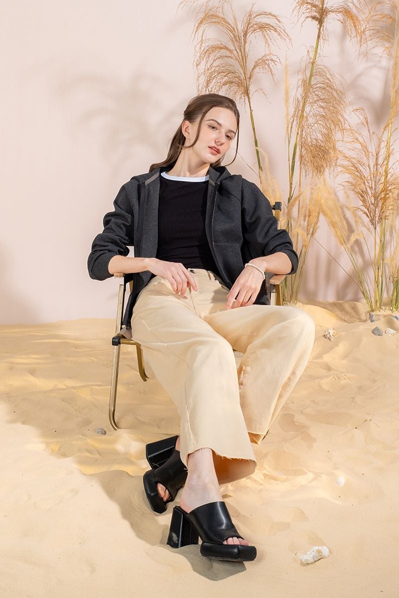  Áo Khoác Nữ FWJK24FH02G 