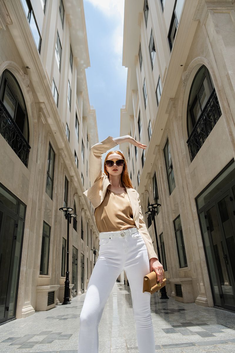  Quần jeans nữ dáng skinny lai tua rua FWJN22FH07C 