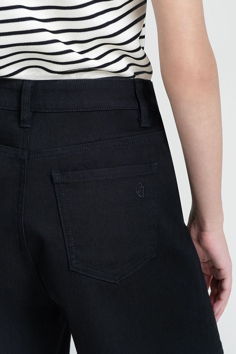  Quần Short Jean Đen Cạp Cao FWSP25FH02G-J 