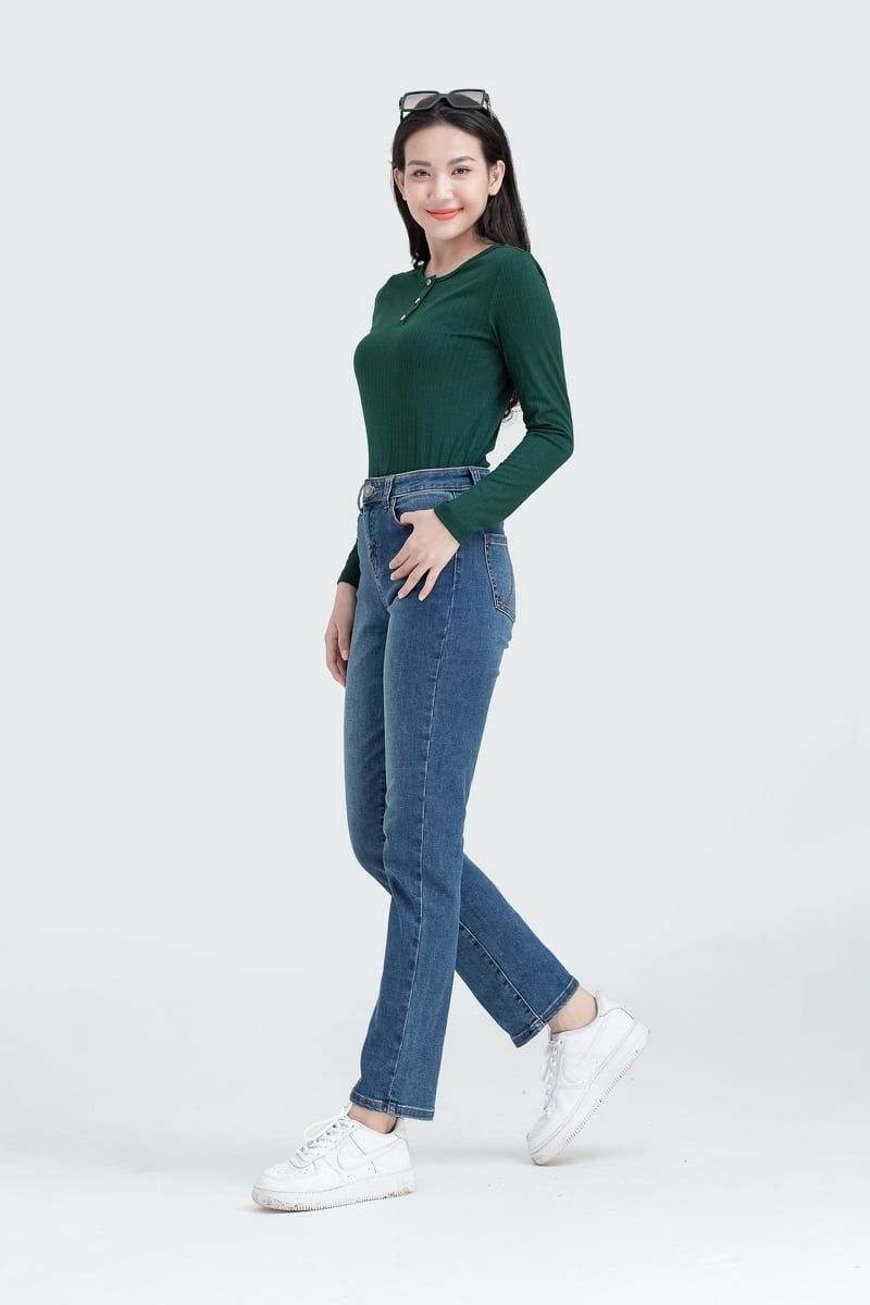  Áo thun nữ form vừa tay dài FWTS22FH06L 