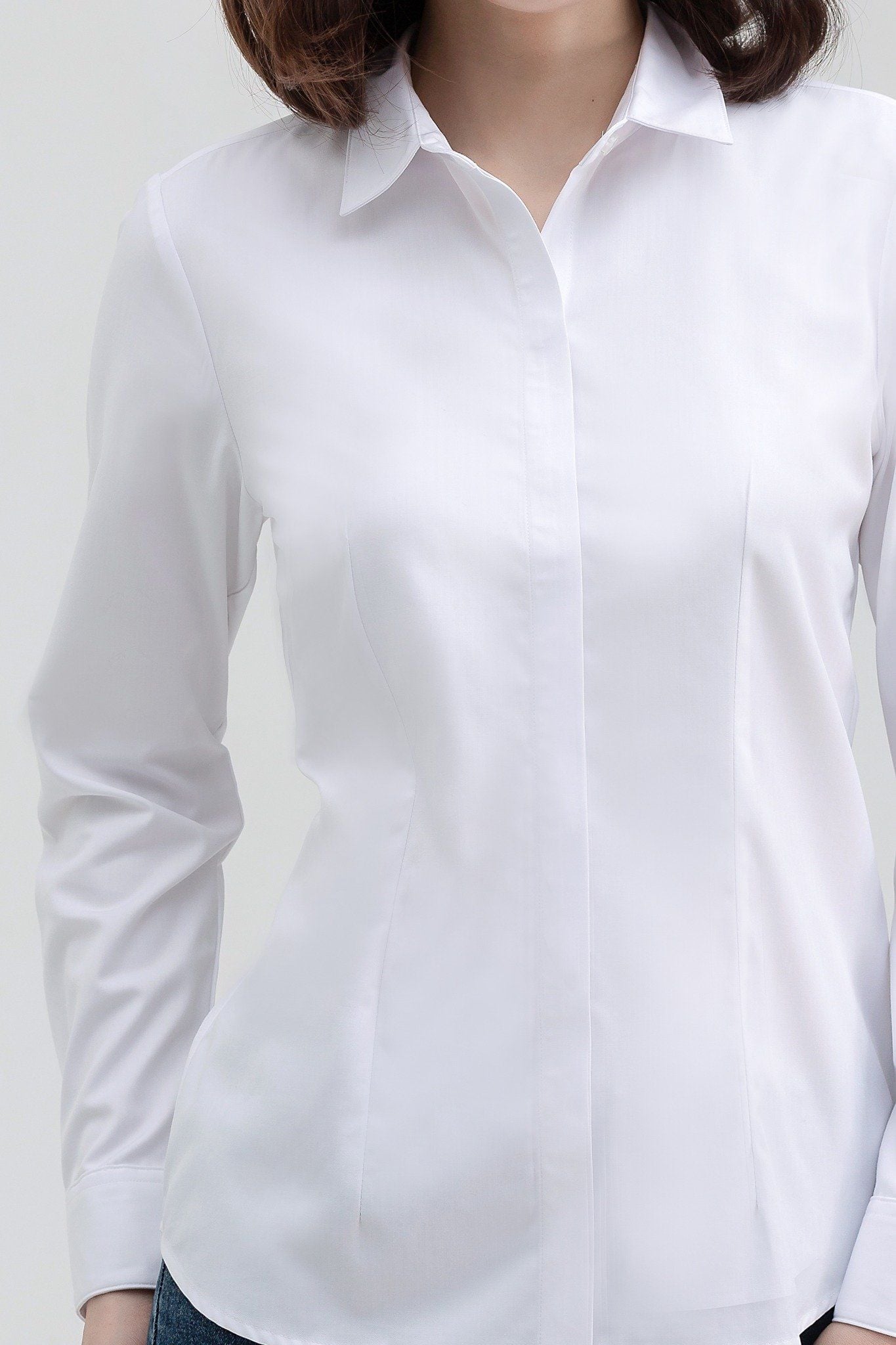  Áo sơ mi nữ tay dài chiết eo FWWS22SS06L 