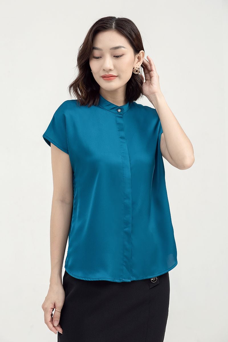  Áo sơ mi nữ tay ngắn cổ trụ FWWS22SS07C 