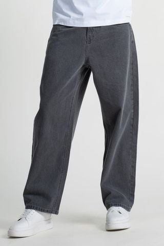 mau_GREY