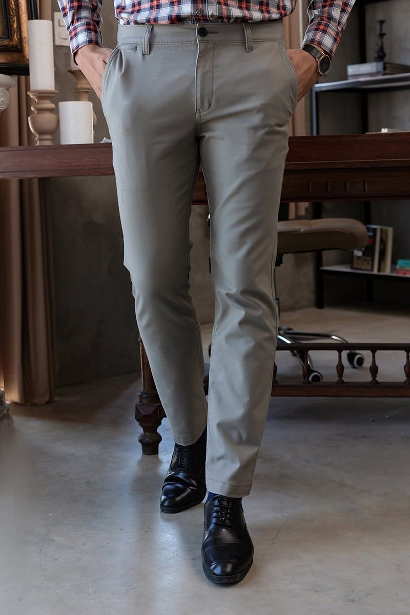  Quần khaki nam form ôm KP22SS02T-NM 