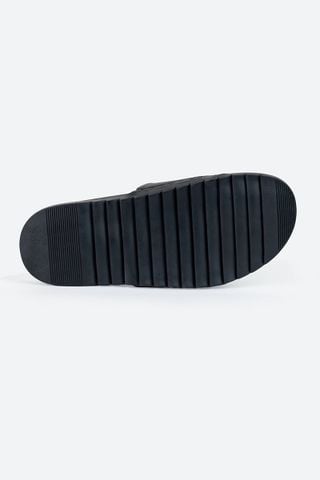 mau_BLACK